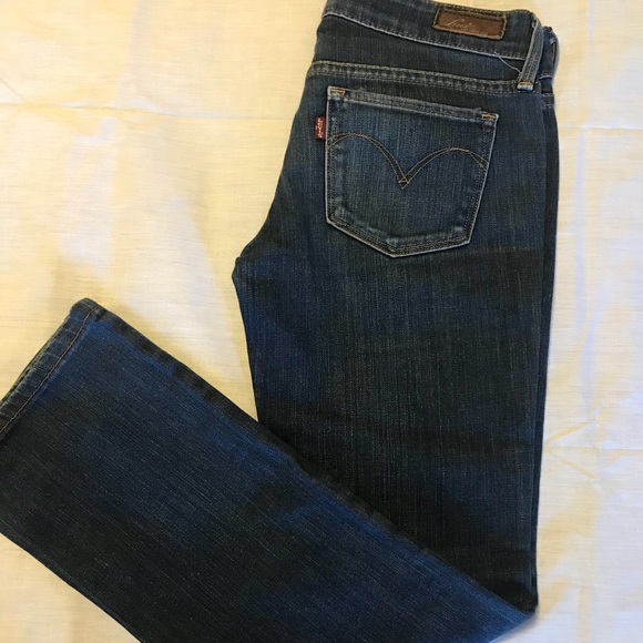 Levi’s - Slight Curve, Straight Leg, Size: 24 - Picture 6 of 6